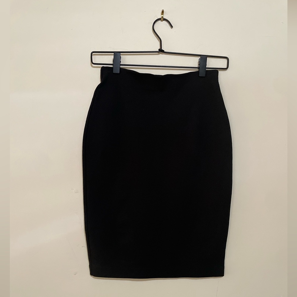 Sunday Best Black Knee-Length Pencil Skirt